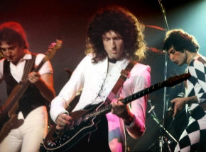 "The Queen Family Singalong"