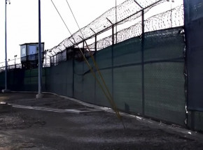 Sąd Najwyższy USA: wezwanie do zeznań dwóch byłych agentów CIA w sprawie więźnia z Guantanamo zablokowane