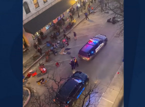 USA: recydywista Darrell Edward Brooks podejrzany o wjechanie w paradę świąteczną w Waukesha