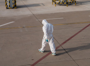 Chiny: czterech mężczyzn oskarżonych o umożliwianie przekroczenia granicy Chin