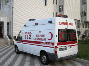 Turcja: wypadek autokaru, w którym przewożono imigrantów