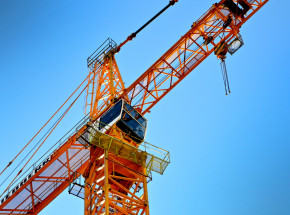 Chiny: 6 osób zgięło wskutek upadku żurawia