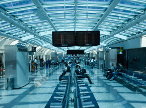 Brazylia: hakerzy wyświetlili na ekranach na lotnisku filmy pornograficzne