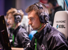 CS:GO: Izako Boars awansuje, x-kom AGO rozczarowuje w Snow Sweet Snow