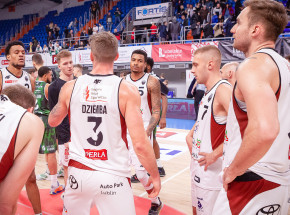 Suzuki Puchar Polski: Start lepszy od Legii przy pustych trybunach