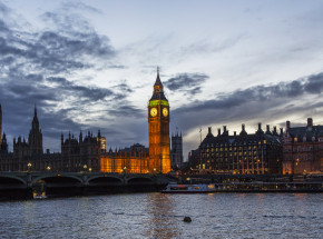 Wielka Brytania: od poniedziałku nowe restrykcje dla podróżujących