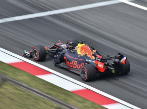 F1: Max Verstappen zwycięża w sprincie przed GP Austrii