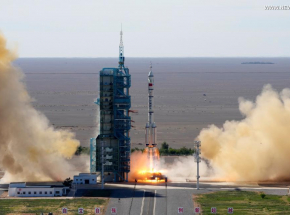 Pierwsza załoga dotarła do chińskiej stacji kosmicznej