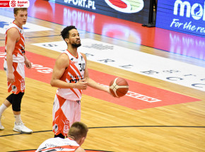 EBL: Czarni wygrywają w Lublinie po game-winnerze Lewisa