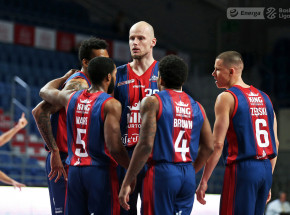 Koszykówka - Suzuki Puchar Polski: jak feniks z popiołu - Szczecin z awansem do półfinału!