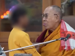 Dalajlama przeprosił za niestosowne zachowanie