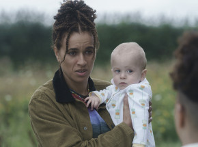 Bobas niosący śmierć w zwiastunie "The Baby"