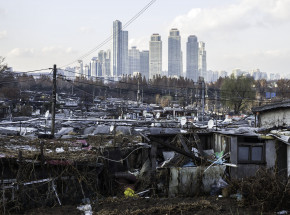 Korea Południowa: pożar slumsów. Ewakuowano setki osób