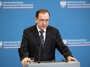 Jest odpowiedź rządu na podtrzymanie wyroku ws. Andrzeja Poczobuta