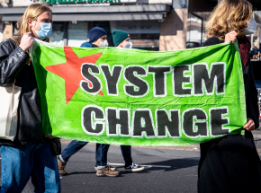 Belgrad: tysiące osób protestują w związku z zanieczyszczaniem środowiska przez przemysł