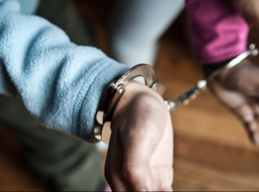 Wielka Brytania: 35-letnia nauczycielka skazana za uwiedzenie małoletniego