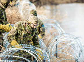 Władze Czech wstrzymują wyjazd żołnierzy do Polski