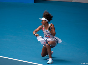 Tenis - US Open: mistrzyni za burtą, sensacyjny Tsitsipas