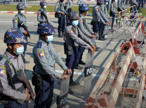 Mjanma: policja użyła armatek wodnych przeciw protestującym