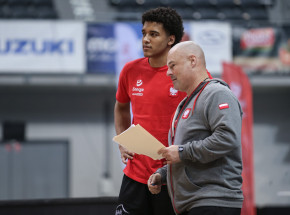 Koszykówka - EuroBasket: nerwowa końcówka meczu z Rumunią, obiecujący debiut Sochana