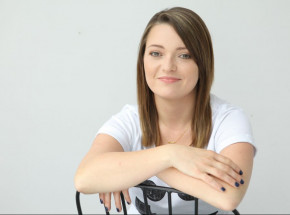 „Rzadko planuję to moje pisanie" - wywiad z Olgą Rudnicką, autorką popularnych komedii kryminalnych