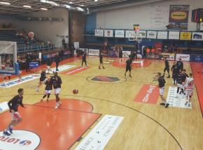 EBL: emocjonująca końcówka w Bydgoszczy, pierwsza w sezonie porażka Czarnych
