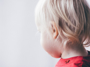 Niemcy: w 2022 r. ponad 15 tys. dzieci doświadczyło przemocy seksualnej 