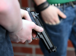 Armenia: strzały przed lokalem wyborczym