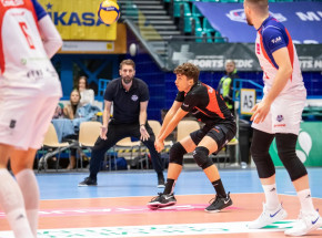Tauron 1. Liga: Lechia pewnie pokonuje Gwardię. Czy coś uchroni Wrocław przed spadkiem?