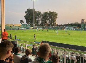 PKO Ekstraklasa: "wielbłąd" bramkarza, gol rzutem na taśmę i remis w Grodzisku