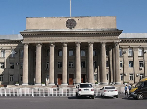 Kirgistan: wybuch protestów po zabójstwie porwanej kobiety