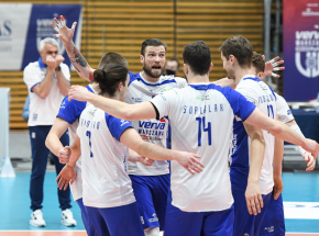 PlusLiga: warszawski zespół pokonał Trefla i pozostał w grze o awans do półfinału!