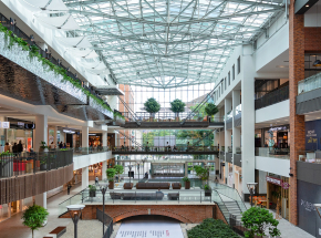 Przez lockdown branża centrów handlowych notuje 30 mld straty