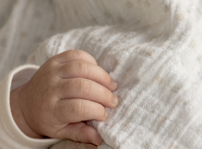 Wielka Brytania: nastolatka nie wiedziała, że jest w ciąży. Zmarła tuż po porodzie