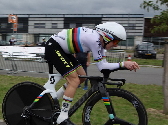 Tokio 2020 - Kolarstwo szosowe: ozłocona van Vleuten, Plichta z 24. miejscem