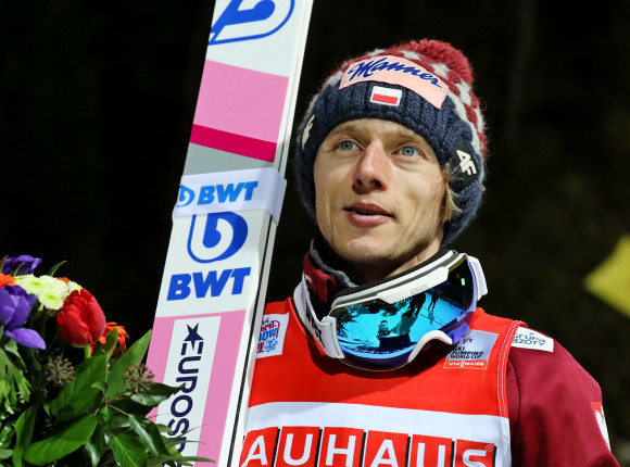Skoki narciarskie - TCS: Lanisek wygrywa kwalifikacje, Kubacki poza konkursem