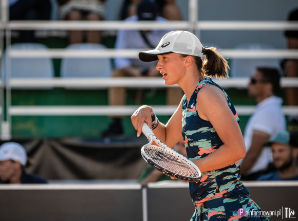 Roland Garros: Świątek z awansem do półfinału