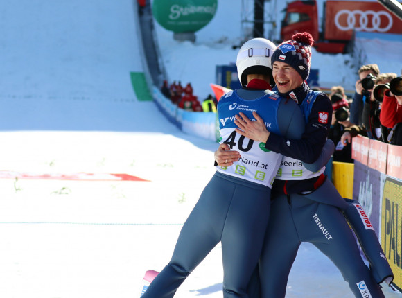 Pekin 2022 - skoki narciarskie: znamy skład Polaków na pierwsze zawody 