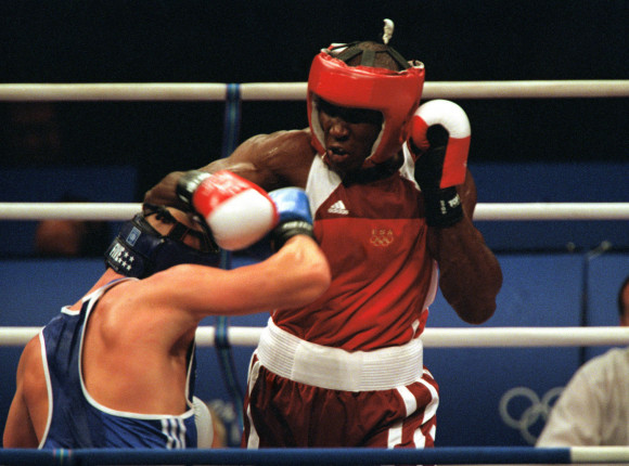 Tokio 2020 - Boks: wojna ringowa w finale wagi superciężkiej! Cruz lepszy od Davisa