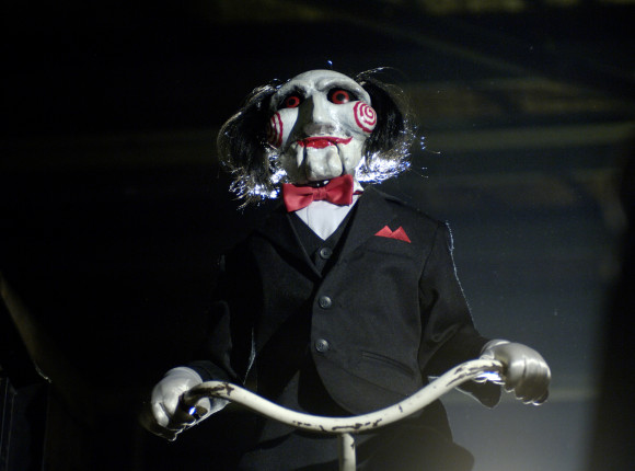 „Piła X” - Jigsaw powraca w pierwszym zwiastunie makabrycznego horroru