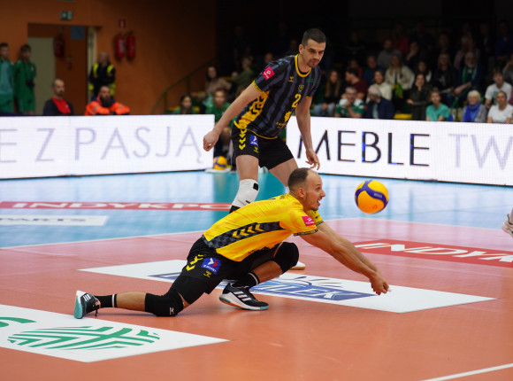 PlusLiga: GKS bez większych problemów pokonuje na wyjeździe zespół z Lubina