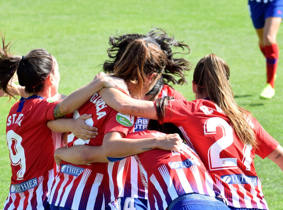 Piłka nożna kobiet: derby Madrytu dla Atleti, kolejne trafienie Ewy Pajor