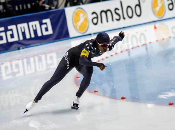 Pekin 2022 - Łyżwiarstwo szybkie: Erin Jackson najszybsza na 500 metrów