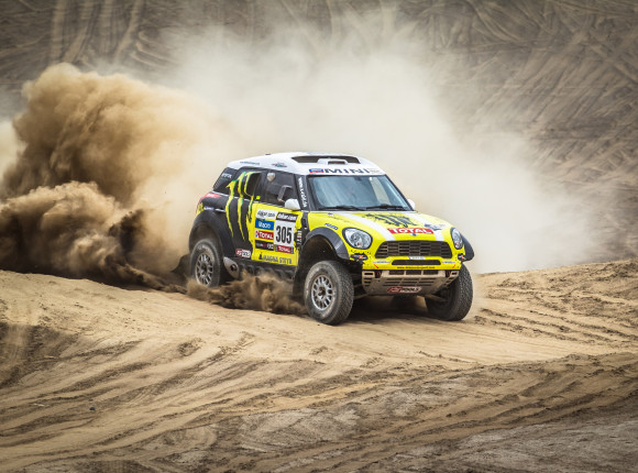 Rajd Dakar: Nasser Al-Attiyah z 40. etapowym zwycięstwem w Rajdzie Dakar