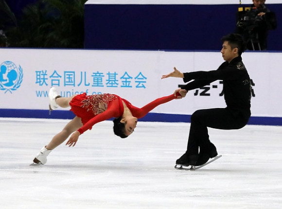 Łyżwiarstwo figurowe: test olimpijskiego lodu!