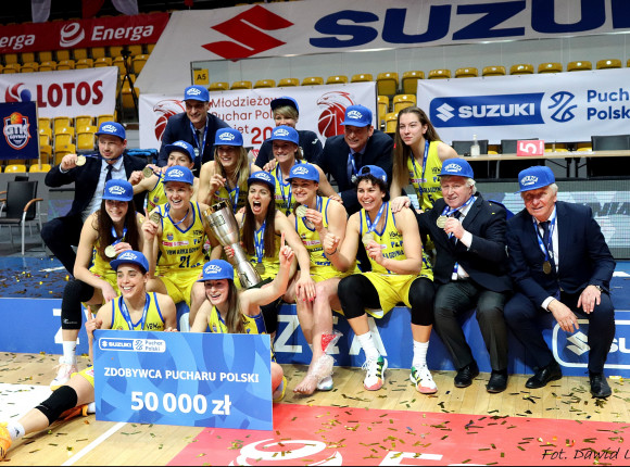 Puchar Polski Kobiet: koszykarki Arki Gdynia wygrywają w finale