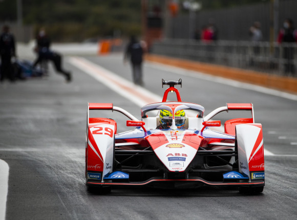 Formuła E: 4. runda wygrana przez Vandorne z ekipy Mercedes EQ