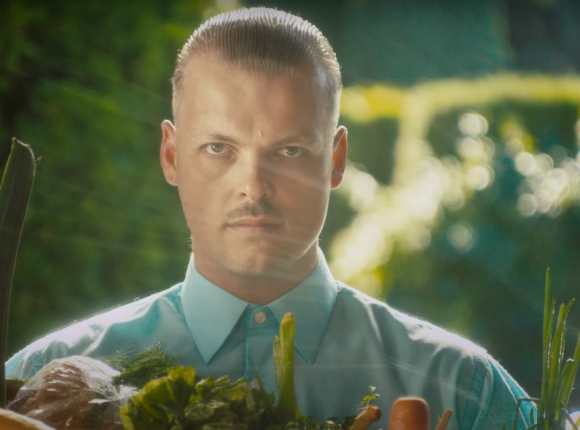 „Miałem już nie tańczyć” – śpiewa Błażej Król w nowym singlu
