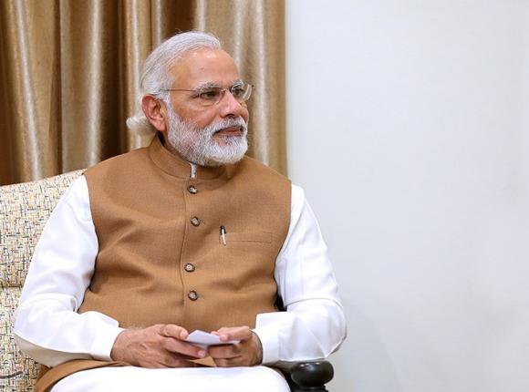 Indie: premier uchyla sporne przepisy w zakresie rolnictwa