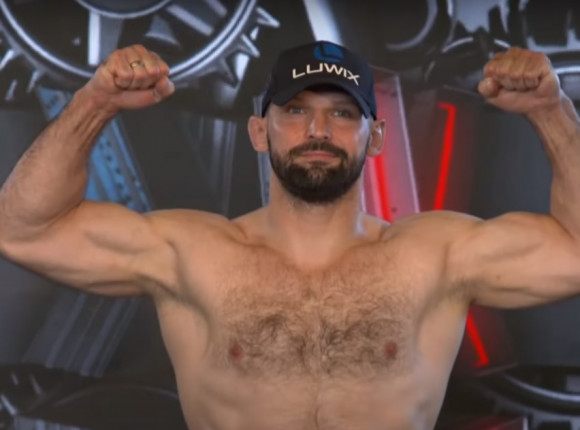 KSW 62: Kołecki, Grzebyk i Bartosiński nokautują rywali w pierwszych rundach